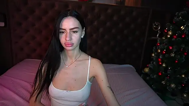 Snow WhiteeeX online show from December 22, 2025, 6:43 am