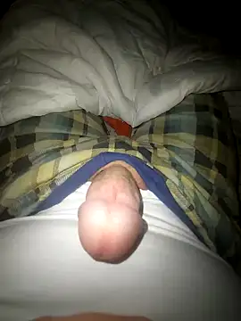 Snapshot of reelciii21 chatting on December 1, 2024, 9:59 pm reelciii21 online show from December 1, 2024, 9:59 pm