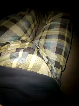 Snapshot of reelciii21 chatting on January 29, 2025, 7:32 pm reelciii21 online show from January 29, 2025, 7:32 pm