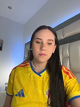  ISABELLA HOT  online show from June 17, 2026, 2:29 pm