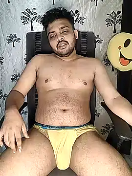 Snapshot of Mr_Handsome_hunk chatting on November 5, 2025, 5:57 pm Mr Handsome hunk online show from November 5, 2025, 5:57 pm
