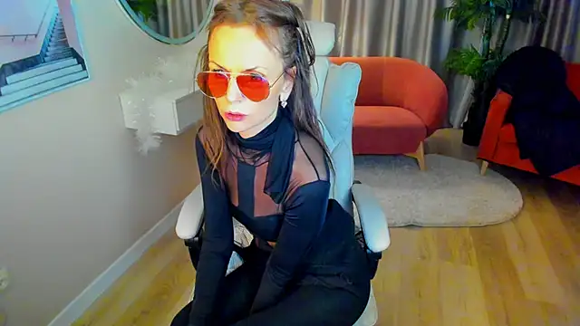 Elizabe th online show from February 16, 2025, 7:04 am
