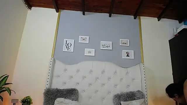 dante ferraraa online show from June 25, 2026, 10:03 pm