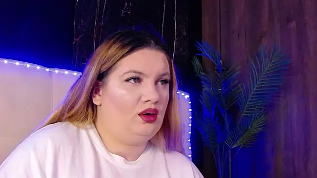 Snapshot of MelanieBrownn chatting on February 25, 2026, 6:12 am MelanieBrownn online show from February 25, 2026, 6:12 am