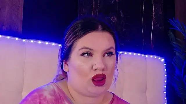 Snapshot of MelanieBrownn chatting on March 18, 2026, 5:43 am MelanieBrownn online show from March 18, 2026, 5:43 am