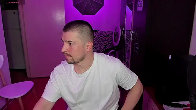 Michael Wolfborn online show from September 29, 2025, 3:39 pm