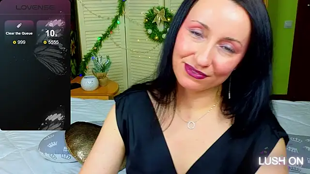 Roxyy Star online show from December 12, 2024, 2:04 am