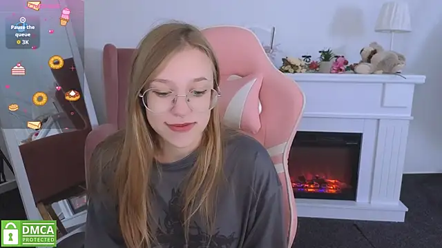 Snapshot of LayriantaVee chatting on September 25, 2025, 6:06 am LayriantaVee online show from September 25, 2025, 6:06 am