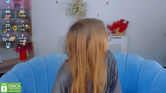 Snapshot of LayriantaVee chatting on September 27, 2025, 6:18 am LayriantaVee online show from September 27, 2025, 6:18 am