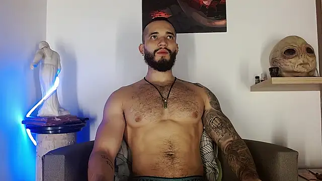 Morgann jones online show from June 7, 2026, 10:35 pm