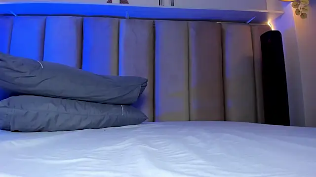 shysweets online show from October 2, 2025, 3:52 pm