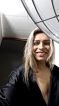 Snapshot of Princess_Helena chatting on January 25, 2025, 3:09 am Princess Helena online show from January 25, 2025, 3:09 am