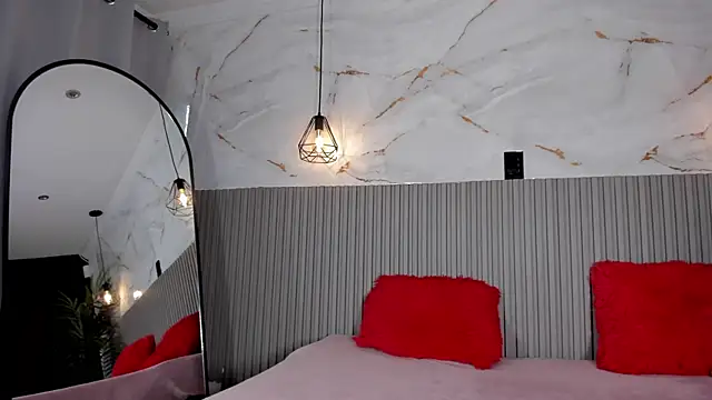 valentina lux online show from July 9, 2026, 7:18 pm