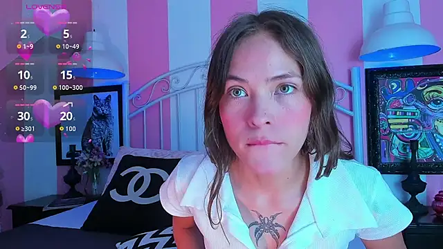 Liah Grey8 online show from February 18, 2025, 8:47 pm