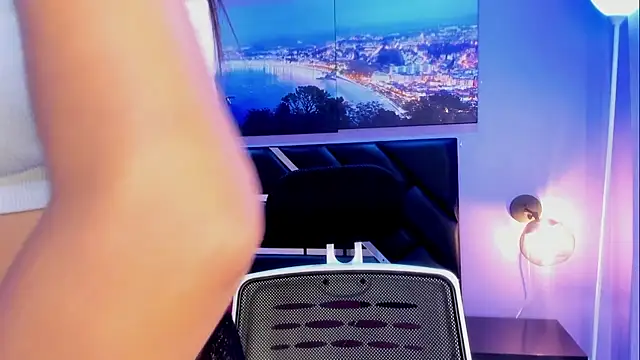 KimberlyVillaLobos online show from February 3, 2026, 11:37 am