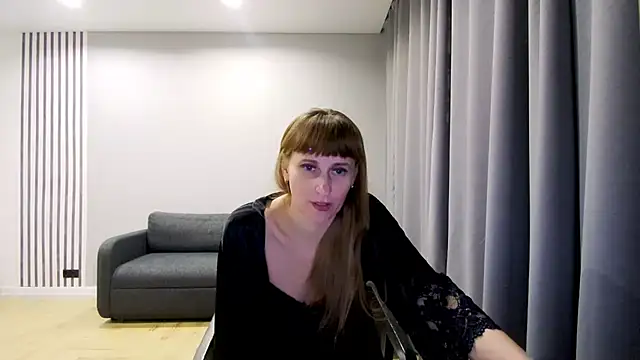 Daniella Lorente online show from December 31, 2024, 6:05 am
