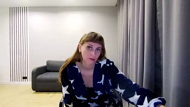 Daniella Lorente online show from January 12, 2025, 4:21 am