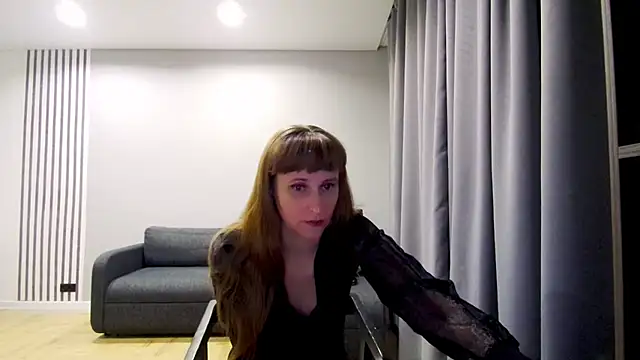 Daniella Lorente online show from February 14, 2025, 9:43 pm