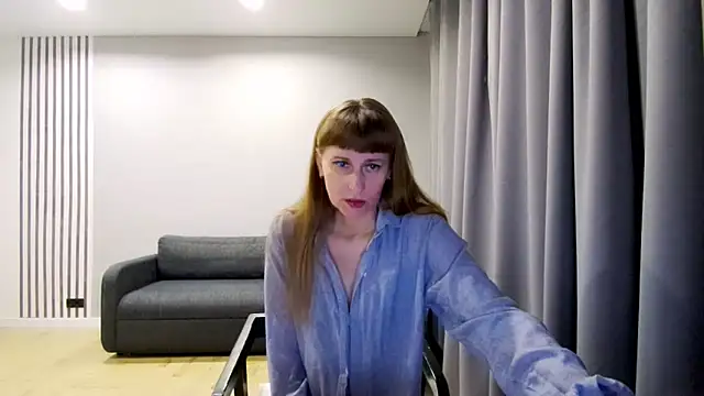 Daniella Lorente online show from February 24, 2025, 2:51 am
