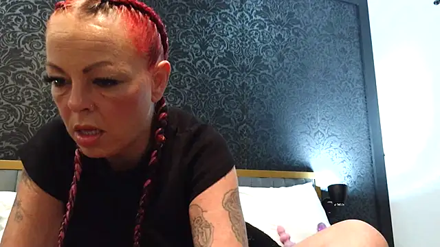 Snapshot of rileyraerhoads chatting on October 20, 2025, 1:17 am rileyraerhoads online show from October 20, 2025, 1:17 am