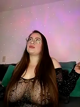 Snapshot of soofy__ chatting on October 15, 2025, 2:55 am soofy   online show from October 15, 2025, 2:55 am