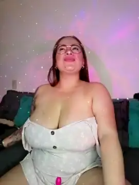 soofy   online show from February 28, 2026, 3:29 am