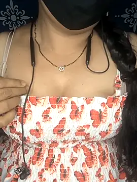 Queen sakshi online show from February 18, 2026, 7:54 pm