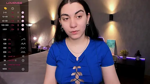 Snapshot of hannacheekss_ chatting on March 4, 2025, 2:17 am hannacheekss online show from March 4, 2025, 2:17 am