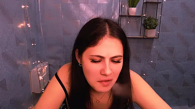 AliceSexyyy  online show from December 11, 2024, 10:27 pm