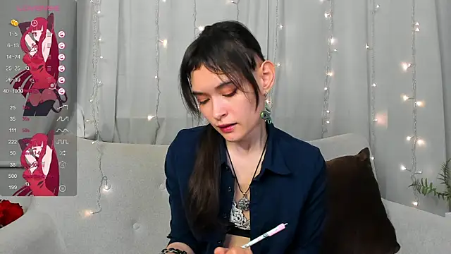 Emily Strikeee online show from March 3, 2025, 12:48 pm