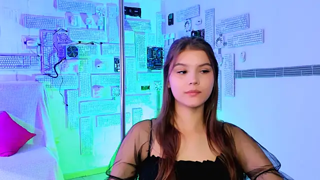 Snapshot of EvaThopson chatting on October 12, 2025, 8:02 am EvaThopson online show from October 12, 2025, 8:02 am