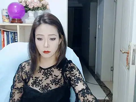 SuSushi728 online show from June 24, 2026, 4:17 pm