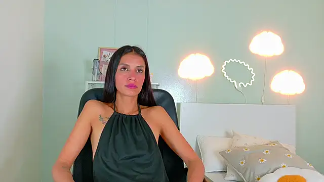 Snapshot of ChanelAdamss_ chatting on September 12, 2025, 3:28 am ChanelAdamss  online show from September 12, 2025, 3:28 am
