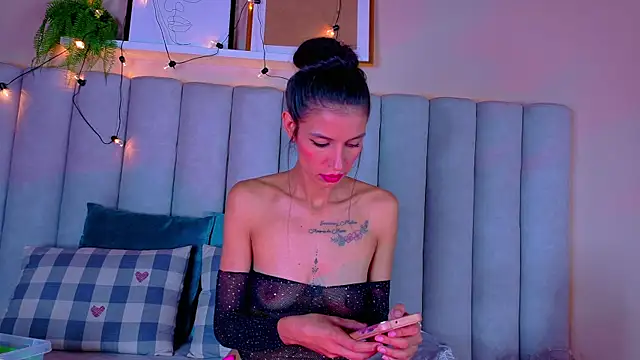 Snapshot of ChanelAdamss_ chatting on October 15, 2025, 3:06 am ChanelAdamss  online show from October 15, 2025, 3:06 am