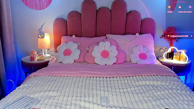 GiaCale online show from September 14, 2025, 12:26 pm