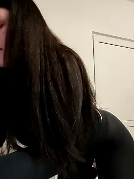 Snapshot of leeya_lee chatting on January 22, 2025, 1:42 am leeya lee online show from January 22, 2025, 1:42 am