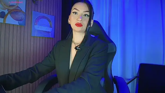 ArkaBella online show from November 14, 2025, 4:28 pm