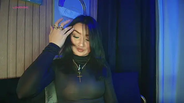 ArkaBella online show from November 28, 2025, 7:49 pm