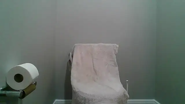 Snapshot of GoodGirlLover13 chatting on May 10, 2026, 10:04 pm GoodGirlLover13 online show from May 10, 2026, 10:04 pm