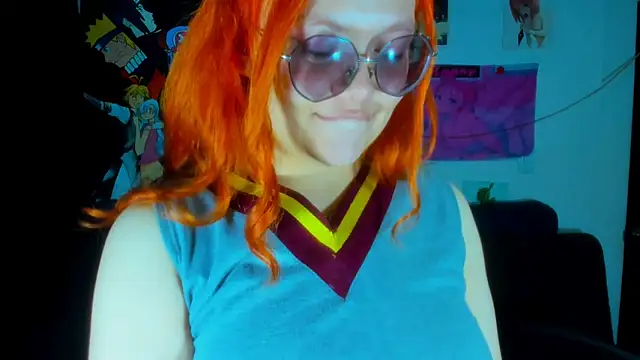 Snapshot of Lily_stone04 chatting on January 4, 2025, 9:43 am Lily stone04 online show from January 4, 2025, 9:43 am