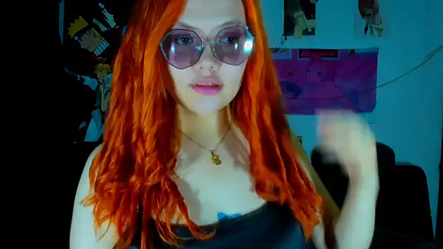 Snapshot of Lily_stone04 chatting on January 7, 2025, 6:27 am Lily stone04 online show from January 7, 2025, 6:27 am