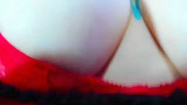 Snapshot of Lily_stone04 chatting on September 25, 2025, 5:55 am Lily stone04 online show from September 25, 2025, 5:55 am