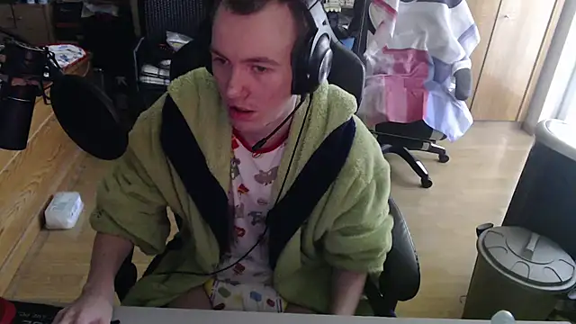 Snapshot of BabyDracoDarkfang chatting on April 23, 2026, 10:36 am BabyDracoDarkfang online show from April 23, 2026, 10:36 am