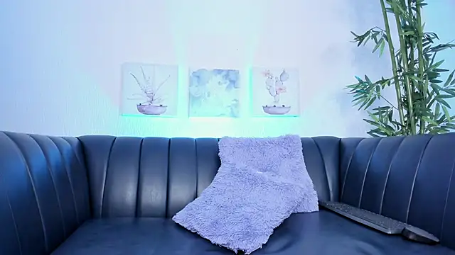 cloe sirena online show from December 5, 2024, 8:55 pm