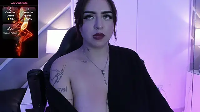 AnnikaMerliahh  online show from January 26, 2025, 4:09 pm