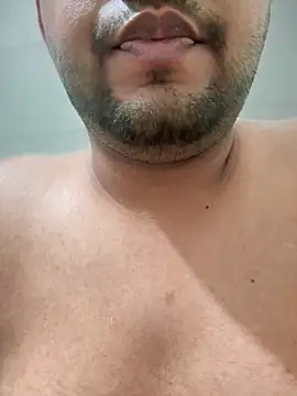 ved240 online show from February 13, 2026, 7:10 pm