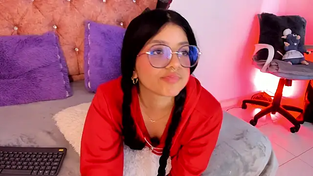 lana dol online show from January 28, 2025, 12:22 pm