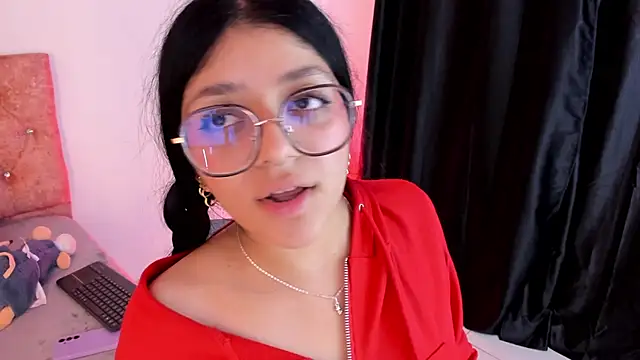 lana dol online show from January 28, 2025, 3:25 pm