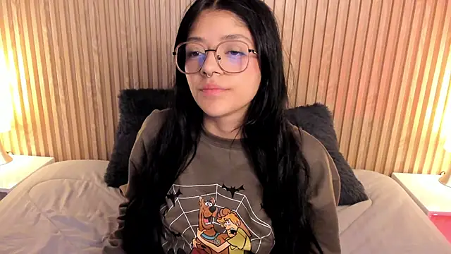 lana dol online show from September 10, 2025, 12:16 pm