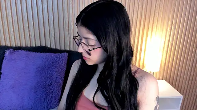 lana dol online show from October 2, 2025, 3:41 pm